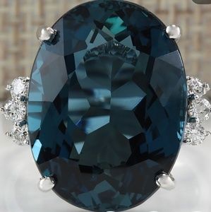 NWT LONDON BLUE TOPAZ RING